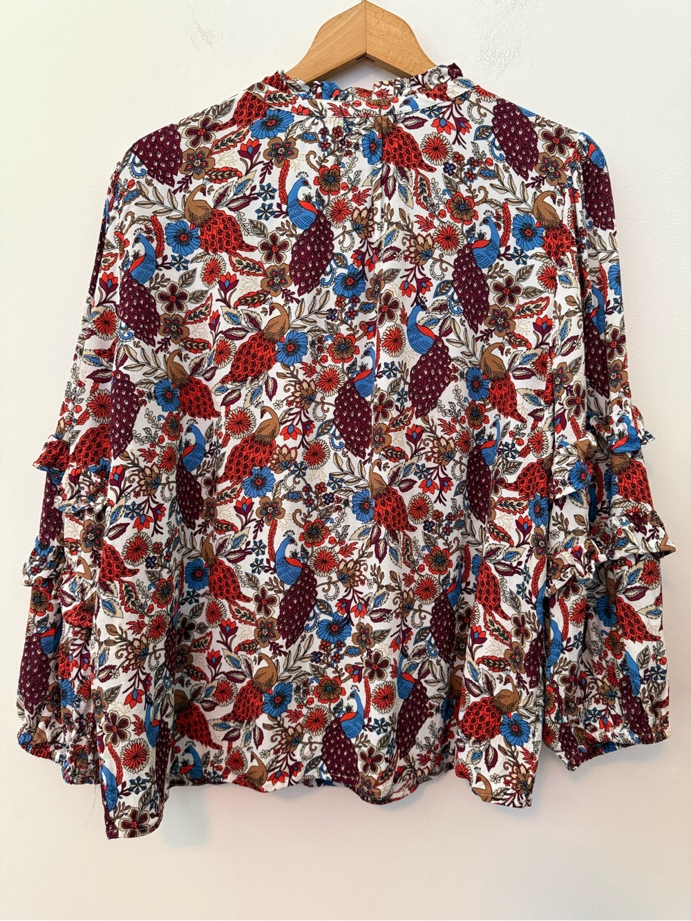 Loft Top Women’s Floral Peacock Ruffle Sleeve - Picture 5 of 14